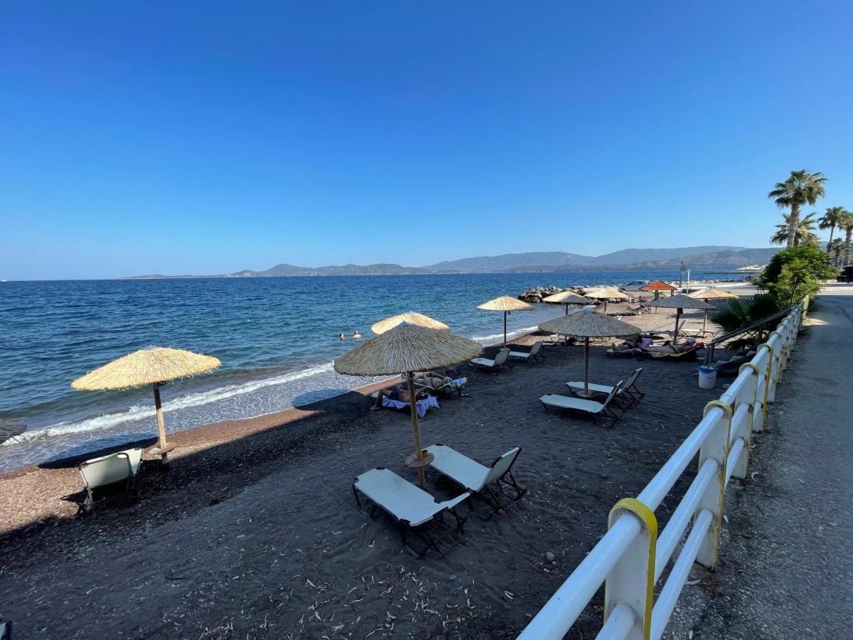 Apollon Hotel Méthana Buitenkant foto