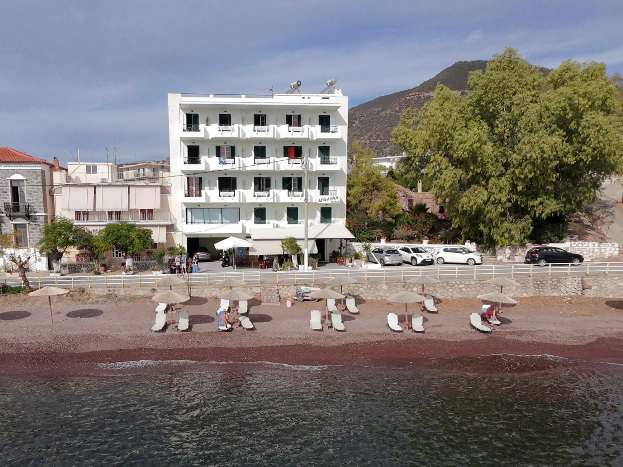 Apollon Hotel Méthana Buitenkant foto