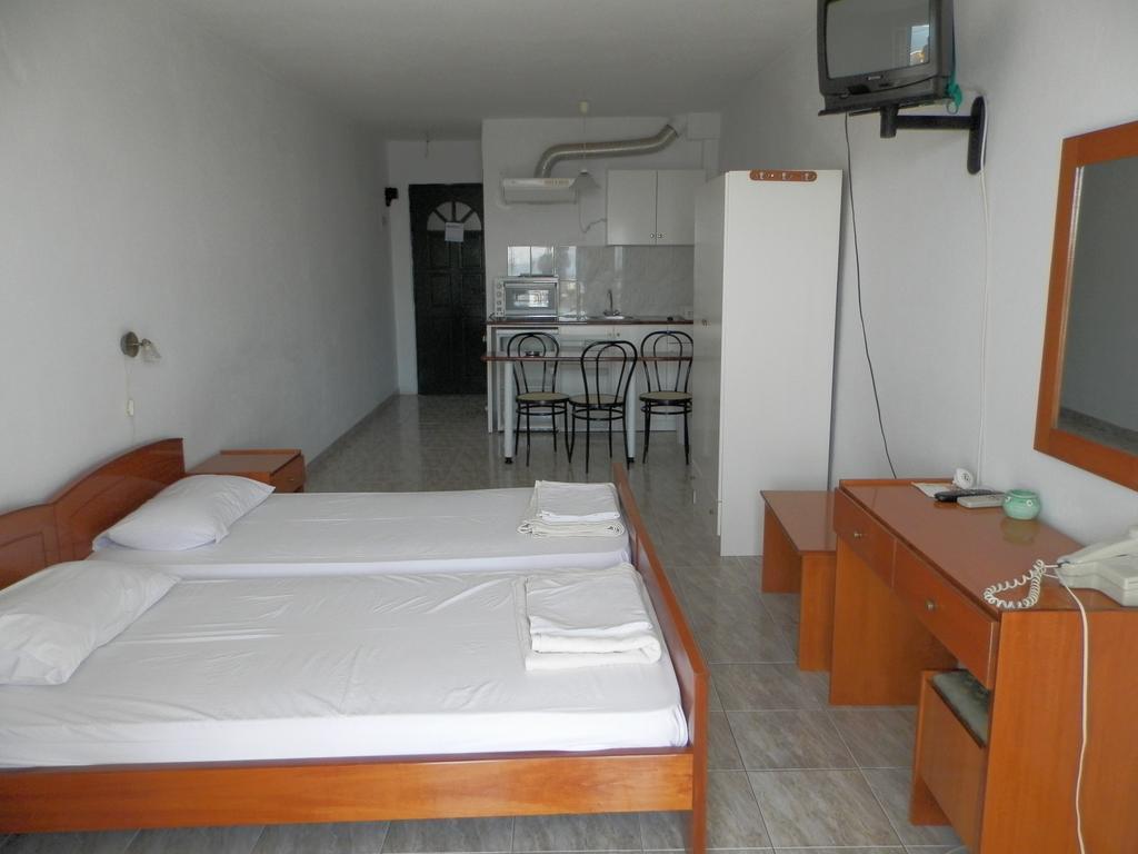 Apollon Hotel Méthana Kamer foto